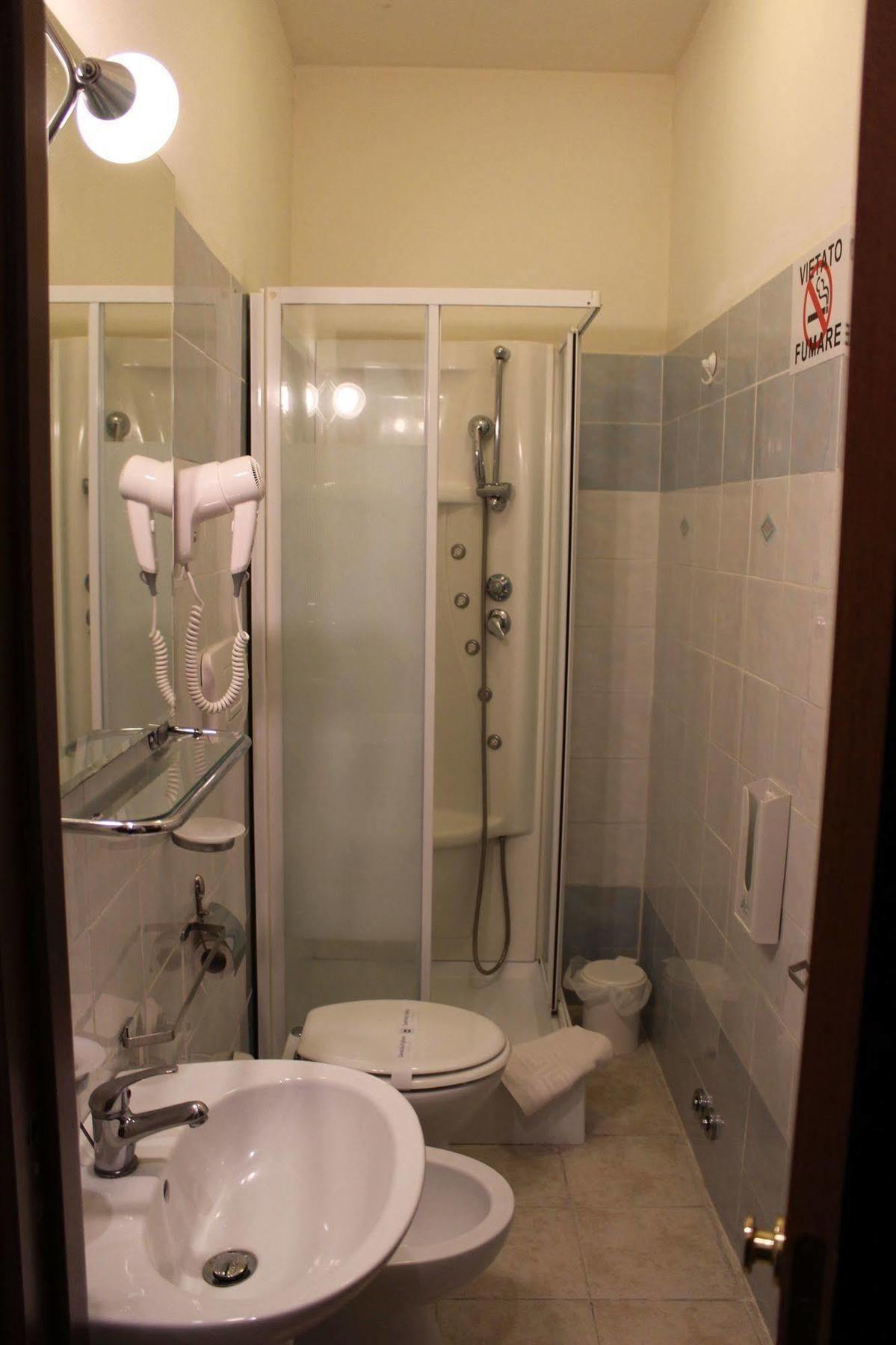 Galleria Frascati Rooms And Apartment Экстерьер фото